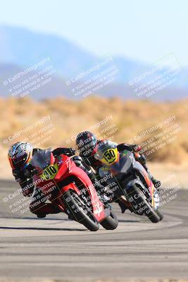 media/Jan-10-2025-CVMA Friday Practice (Fri) [[489e0da257]]/Group 4 and Trackday/Session 4 (Turn 16)/